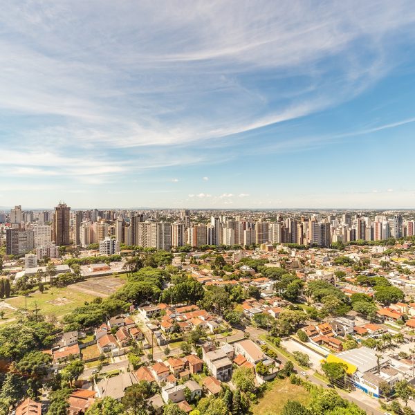 pr_curitiba_credito_shutterstock_550618807-1